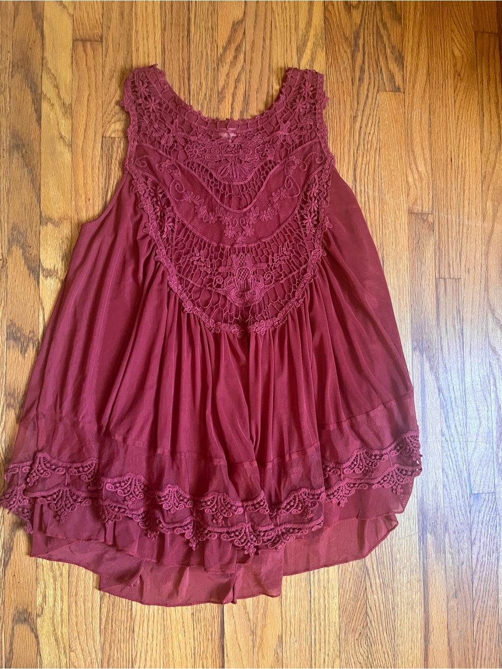 Anthropology Women's Lace Yoke Sleeveless Top - Burgundy- Never Worn